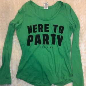 St. Patrick’s day VS Pink top